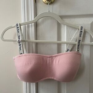 Convertible straplless bra